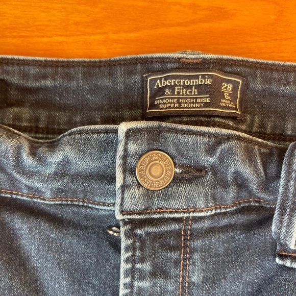 Abercrombie & Fitch Simone High Rise Super Skinny Jeans Size  28/6 - Picture 4 of 6